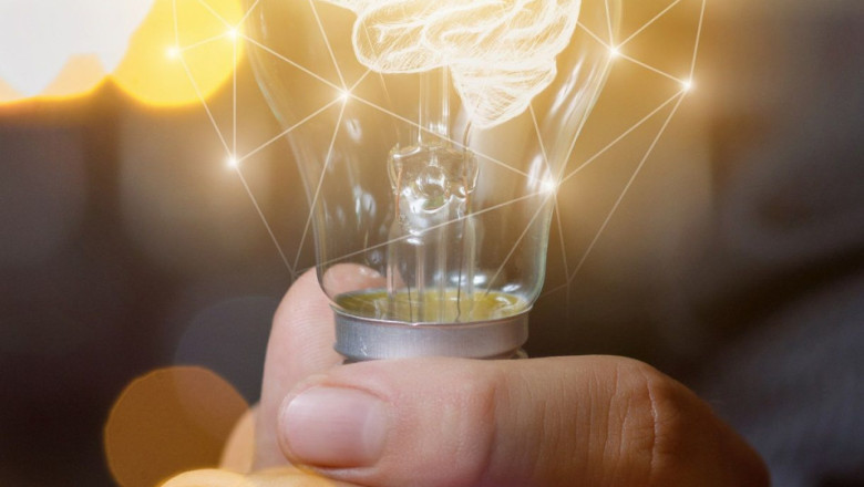 1657549449 man lightbulb with brain thumbnail 