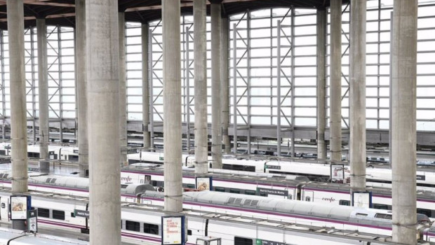 ep andenes en la estacion de puerta de atocha