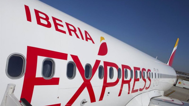 ep archivo   avion de iberia express