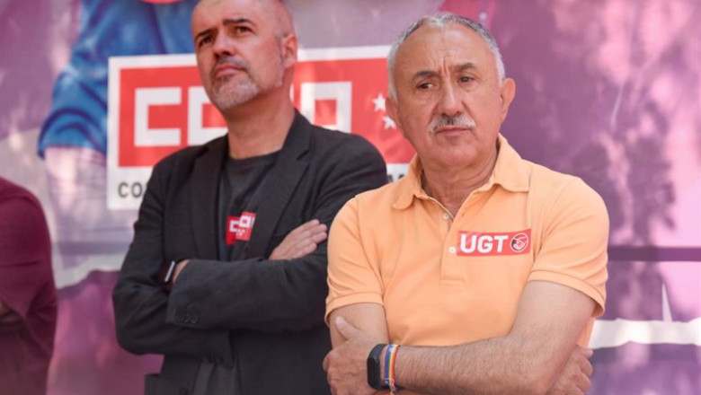 ep archivo los secretarios generales de ccoo y ugt unai sordo i y pepe alvarez d en una ep archivo los secretarios generales de ccoo y ugt unai sordo i y pepe alvarez d en una