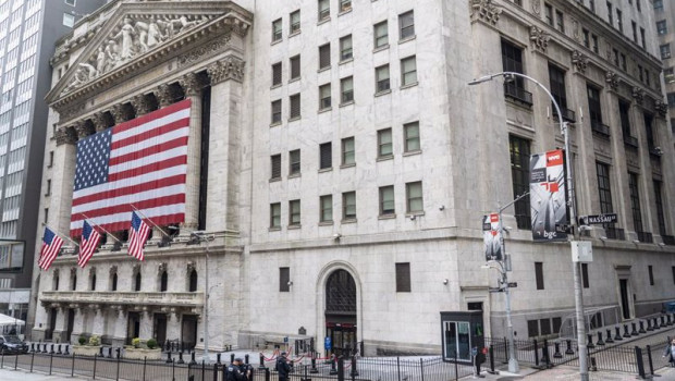 ep archivo   march 20 2020   new york stock exchange on wall street