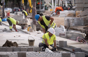 ep archivo   operarios trabajando en unas obras