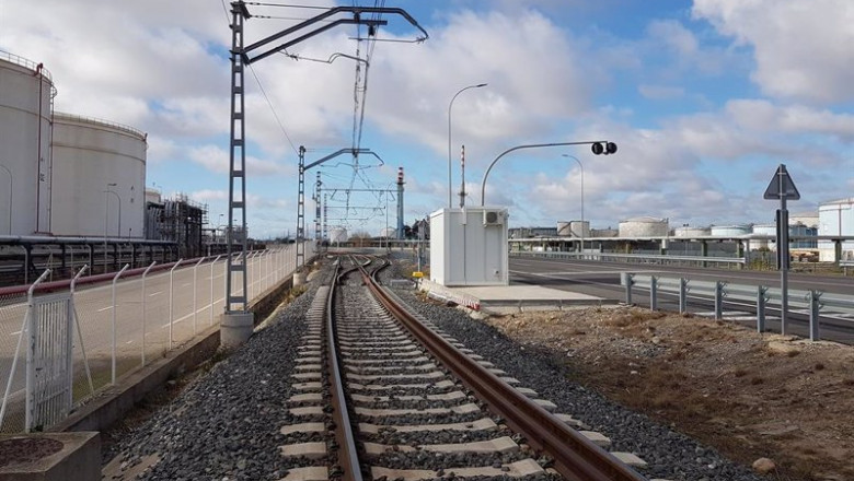 Archivo - Punto de encuentro entre las redes ferroviarias de Adif y el Port de Tarragona. | PORT DE TARRAGONA - Archivo ep archivo punto de encuentro entre las redes ferroviarias de adif y el port de tarragona