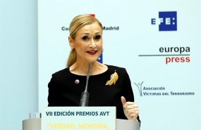 ep cristina cifuentes intervienela entregalos premiosla avt