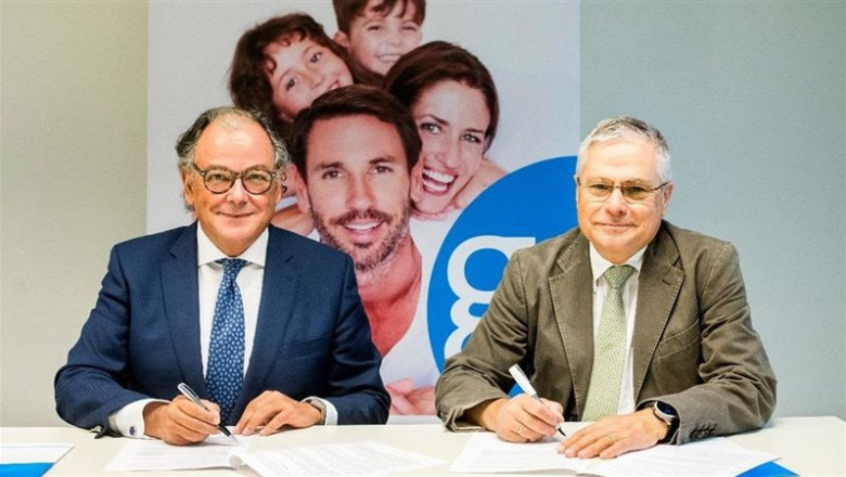 De izquierda a derecha: Ángel Luis Rodríguez de la Cuerda, secretario general de AESEG, y el Dr. Fernando Carballo, presidente de FACME. | AESEG ep de izquierda a derecha angel luis rodriguez de la cuerda secretario general de aeseg y el dr