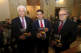 ep el embajador de espana jose cuenca izquierda presenta su libro las mentiras del separatismo