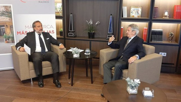 ep el presidente de la camara de comercio de madrid angel asensio y el consejero delegado de asisa
