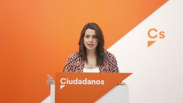 ep ines arrimadas ofreceruedaprensala reunioncomite ejecutivo