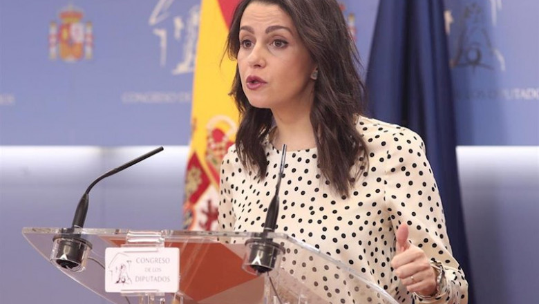 La portavoz de Ciudadanos en el Congreso, Inés Arrimadas, en rueda de prensa tras presentar en la Cámara la Proposición de Ley de Medidas de Lucha Contra la Corrupción, en Madrid (España), a 20 de diciembre. | Eduardo Parra - Europa Press ep la portavoz de ciudadanos en el congreso ines arrimadas en rueda de prensa tras presentar en la