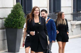 ep la portavozjunts per catalunacongreso laura borrs allegadacongresolos diputadosla segunda sesiondebateinvestiduracandidato socialistala presidenciagobierno