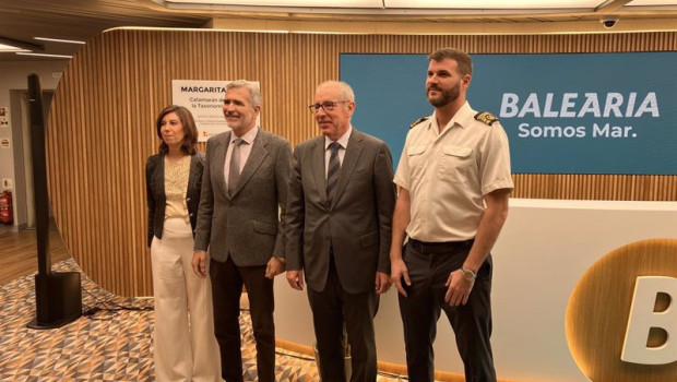 ep la presidenta de la fundacion margarita salas lucia vinuela el presidente de baleria aldofo utor