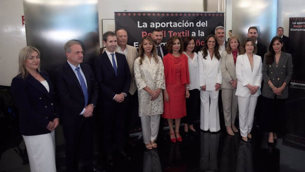 ep la vicepresidenta primera y ministra de hacienda maria jesus montero 7i la presidenta del
