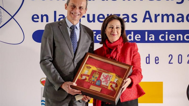 ep los ministros de ciencia e innovacion pedro duque y de defensa margarita robles