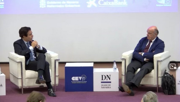 ep luis de guindos en un acto organizado por diario de navarra