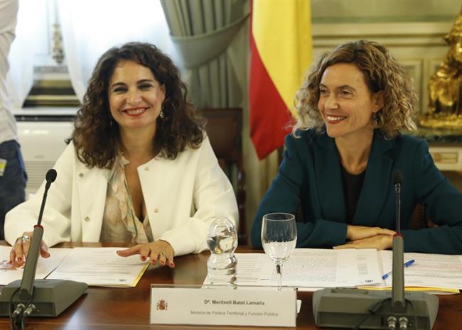 Montero y Batet presiden la Comisión Nacional de Administración Local | MARTA FERNÁNDEZ/EUROPA PRESS ep monterobatet presidencomision nacionaladministracion local