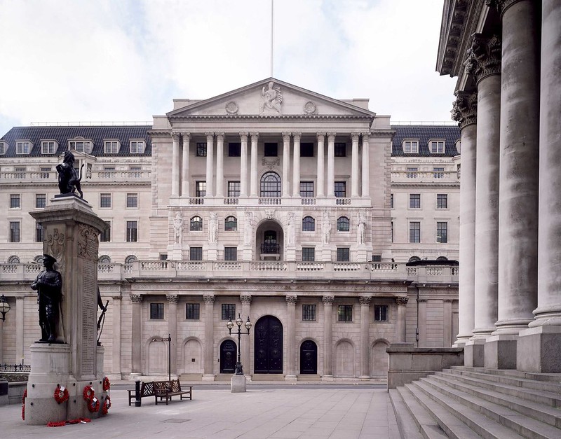 https://img3.s3wfg.com/web/img/images_uploaded/b/9/bank_of_england_dl_boe_boe_uk_sterling_gilts_economy_bonds_pound.jpg