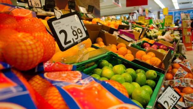 ep archivo   frutas en el supermercado