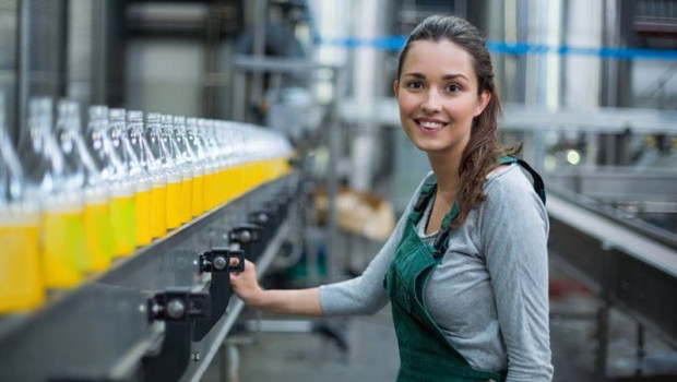 ep archivo   joven trabajando