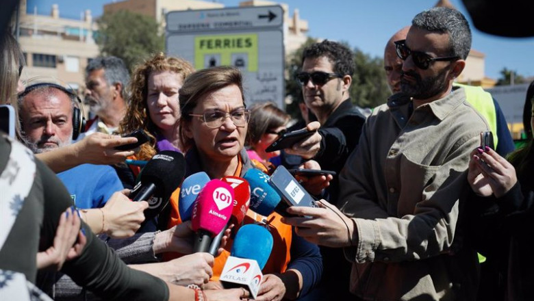 ep archivo la secretaria general de upa almeria francisca iglesias atiende a los medios en una ep archivo la secretaria general de upa almeria francisca iglesias atiende a los medios en una