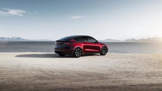 ep archivo   tesla model y con 7 plazas