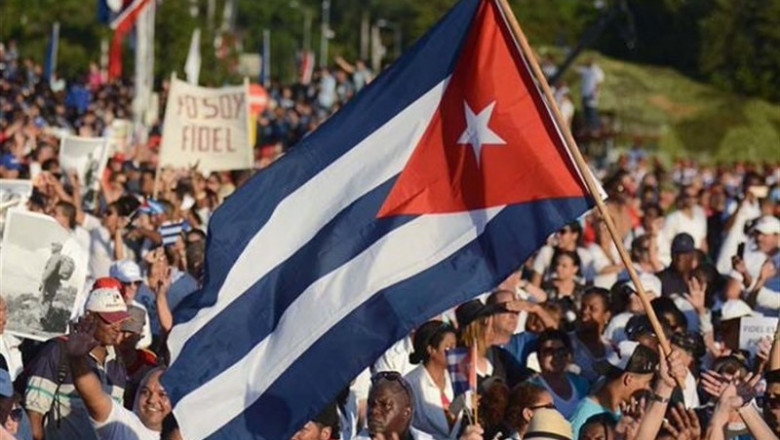 Bandera de Cuba | TWITTER / @DIAZCANELB - Archivo ep banderacuba