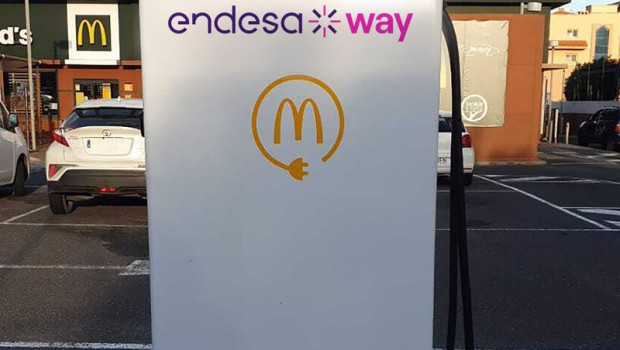 ep cargador de endesa x way para mcdonalds