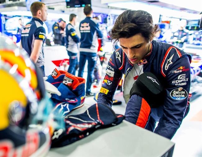 Carlos Sainz (Toro Rosso) | TORO ROSSO ep carlos sainz toro rosso 20170411125703