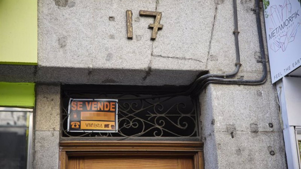 ep cartel de una vivienda en venta