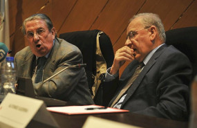 ep el exvicepresidente del gobierno alfonso guerra presenta en ourense su ultimo libro la espana en