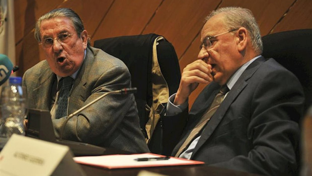 ep el exvicepresidente del gobierno alfonso guerra presenta en ourense su ultimo libro la espana en