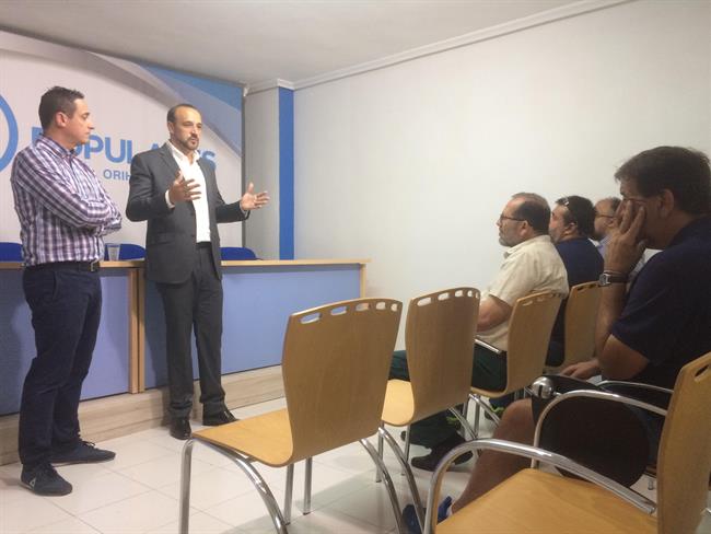 El 'popular', en el encuentro con militantes en Orihuela | ELIO CABANES ep el popular enencuentromilitantesorihuela