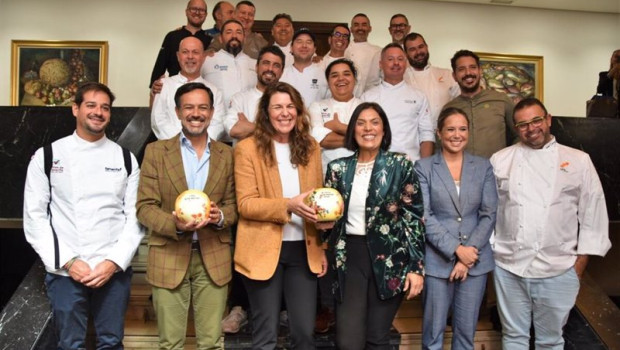 ep el vicepresidente del cabildo de tenerife lope afonso c en la presentacion de la laga de soles