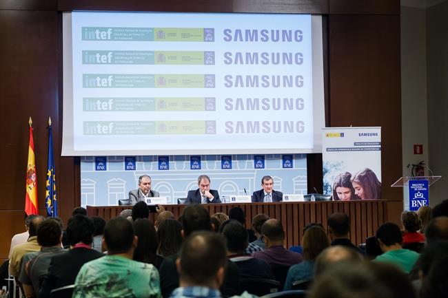 Estudio 'Tabletas en educación. Hacia un aprendizaje basado en competencias' | SAMSUNG ep estudio tabletaseducacion haciaaprendizaje basadocompetencias