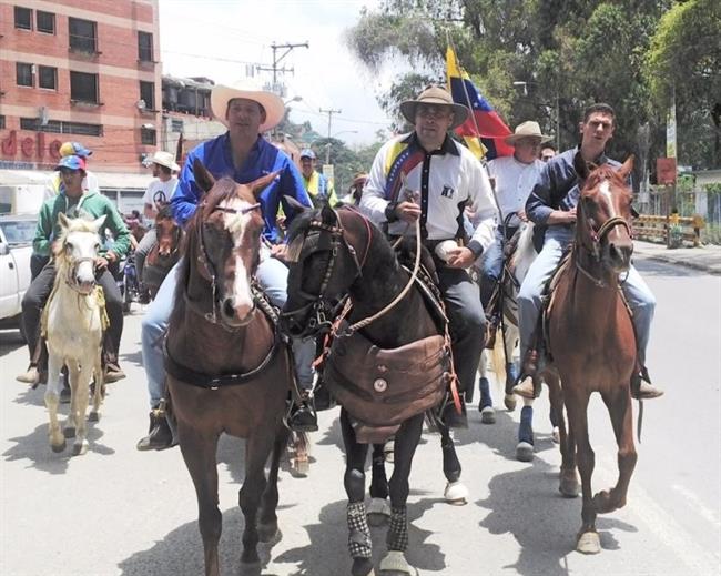 Manifestación a caballo en Venezuela | VOLUNTAD POPULAR ep manifestacioncaballovenezuela