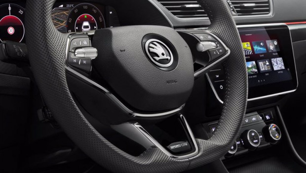 ep nuevo volante de skoda