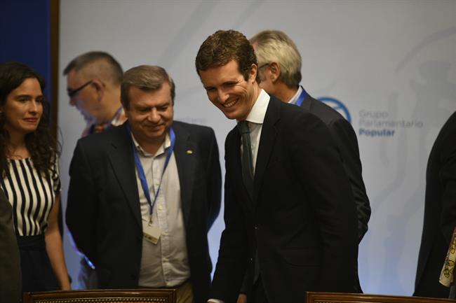 El presidente del PP, Pablo Casado, se reúne con representantes de la enseñanza | Oscar del Pozo - Europa Press ep presidentepp pablo casado se reunerepresentantesla ensenanza
