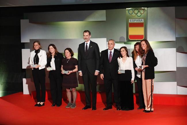 El Rey en la XII Gala Anual del Comité Olímpico Español | CASA REAL ep reyla xii gala anualcomite olimpico espanol