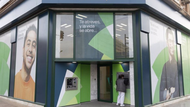 ep unicaja estrena nueva identidad corporativa como resultado de un profundo analisis y de un