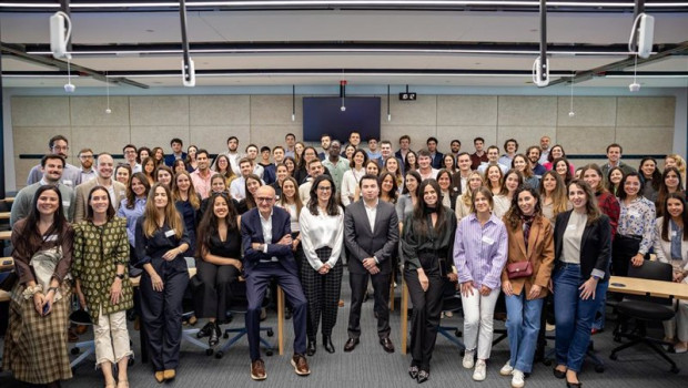 ep xavier marcet en el yln de amchamspain en la ie tower