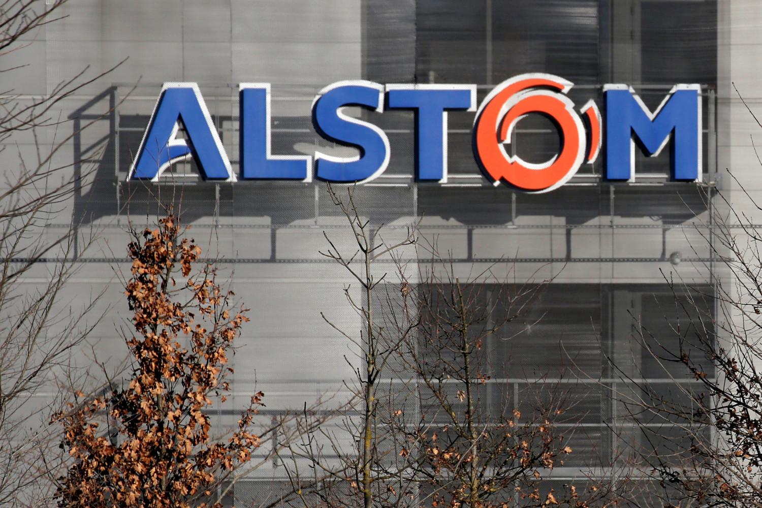 l usine alstom de semeac pres de tarbes 