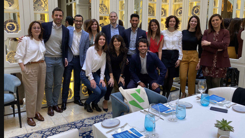 1583492021 vip lunch jobteaserred