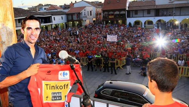ep alberto contador posandojersey