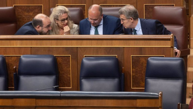 ep archivo   diputados del pp el portavoz del pp en el congreso miguel tellado y el presidente del