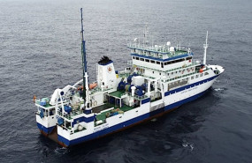 ep buque oceanografico espanol que investiga poblaciones pesqueras ep buque oceanografico espanol que investiga poblaciones pesqueras