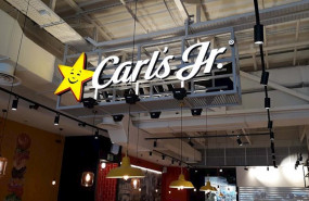 ep carls jr intu xanadu
