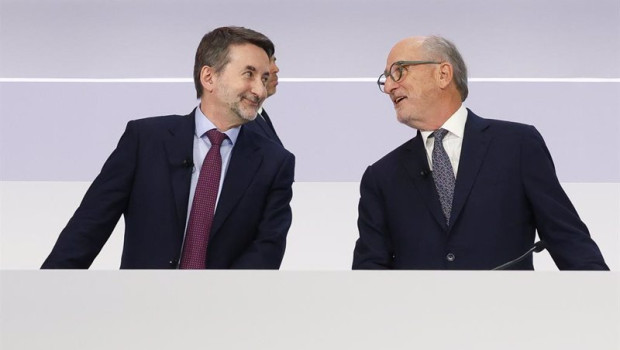 ep el ceo de repsol josu jon imaz y el presidente de repsol antonio brufau durante la junta general