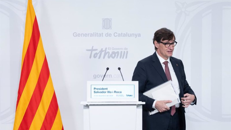 El presidente de la Generalitat de Cataluña, Salvador Illa, durante una rueda de prensa tras la última reunión del Consell Executiu del Govern, en el Palau de la Generalitat, a 23 de diciembre de 2024, en Barcelona, Catalunya (España). El Consell Executiu | David Zorrakino - Europa Press ep el presidente de la generalitat de cataluna salvador illa durante una rueda de prensa tras la
