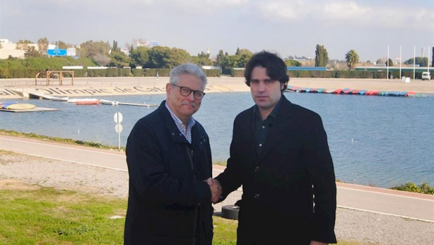 ep el presidente de la volta a catalunya rubn peris con el director del canal olimpic de catalunya