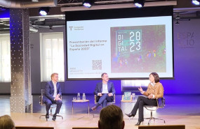 ep en el acto de presentacion del estudio sociedad digital en espana 2023 intervienendiana
