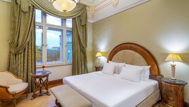 ep habitacion del nh collection prague carlo iv